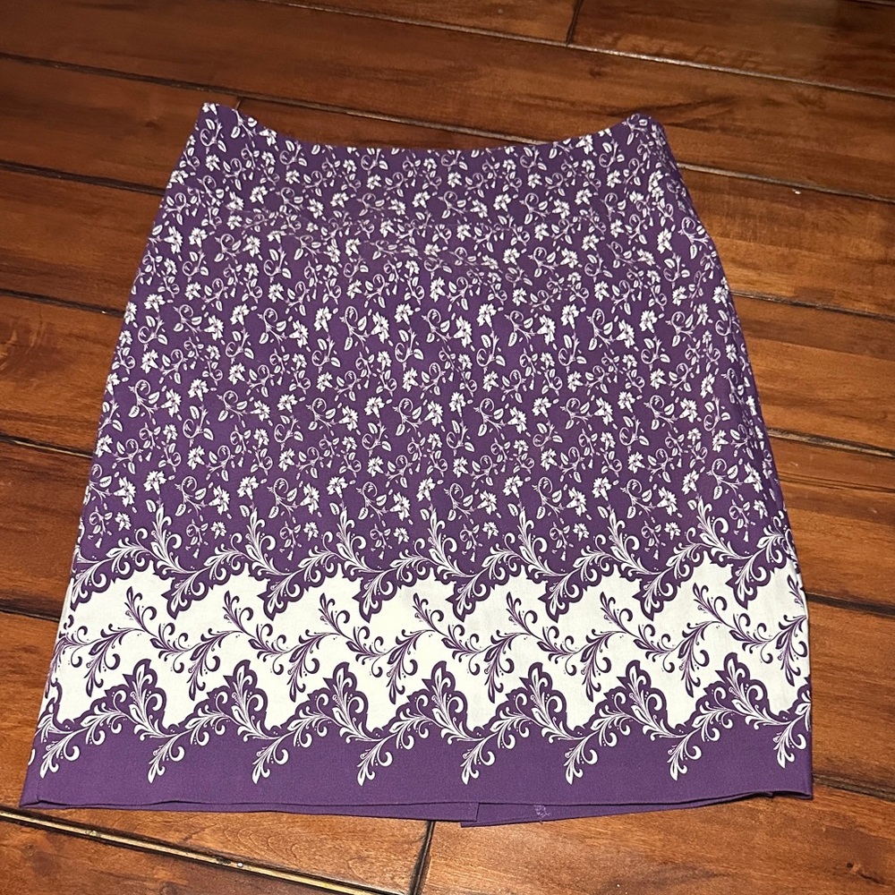 Margaret M Floral Mini Skirt in Purple and Cream